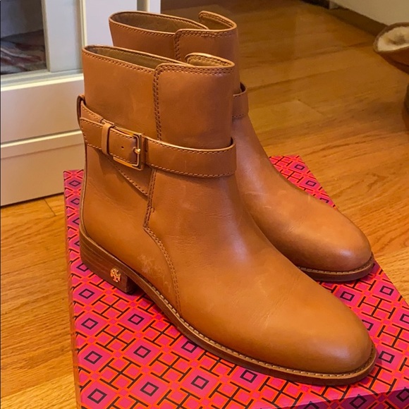 tory burch brooke bootie tan